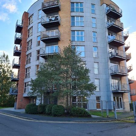 Eaglet 2 Bedroom Luxury Home Near Etihad Staduim Manchester Exterior photo