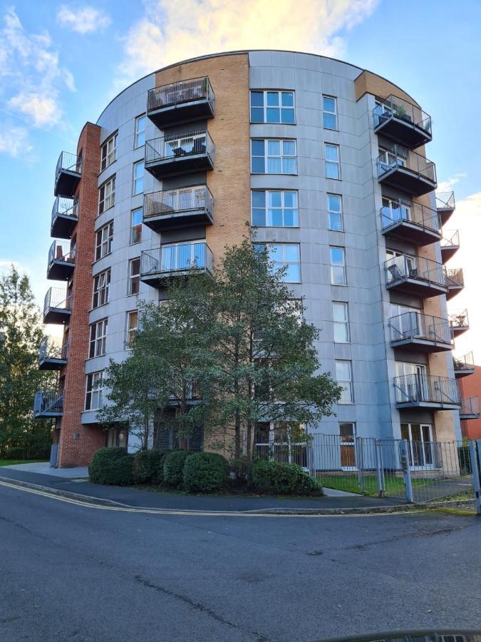 Eaglet 2 Bedroom Luxury Home Near Etihad Staduim Manchester Exterior photo