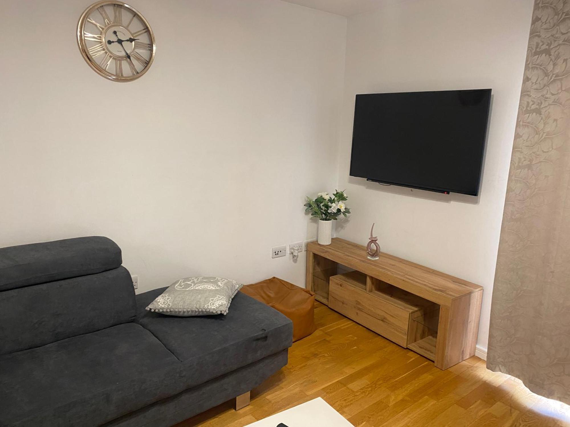 Eaglet 2 Bedroom Luxury Home Near Etihad Staduim Manchester Exterior photo